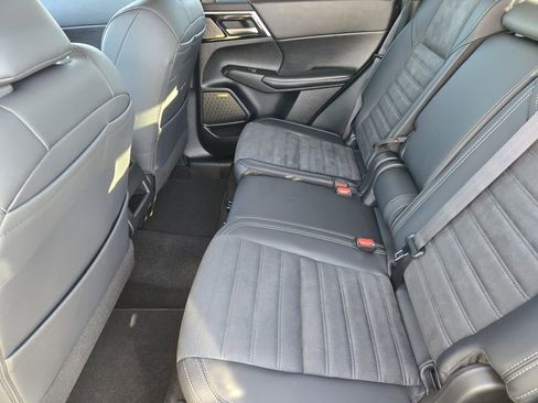 New 2026 Mitsubishi Outlander SE AWD/4WD image 22