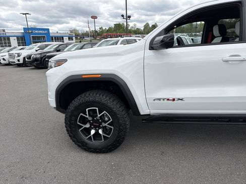 New 2026 GMC Canyon AT4X AWD/4WD image 11