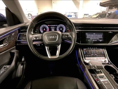 Used 2020 Audi Q8 Premium Plus w/ Premium Plus Package AWD/4WD image 5