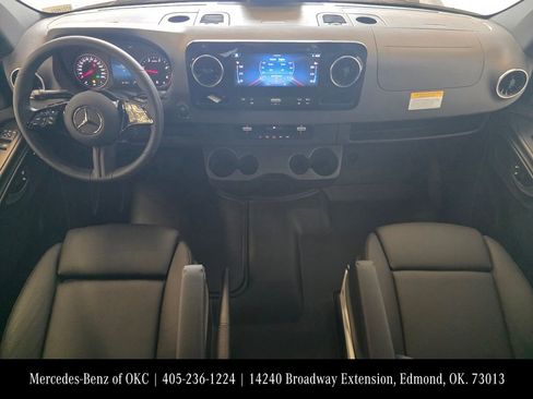 New 2025 Mercedes-Benz Sprinter 2500 image 11