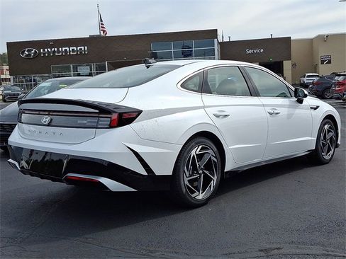 New 2026 Hyundai Sonata SEL image 4