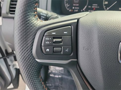 Certified 2024 Honda Ridgeline TrailSport image 23