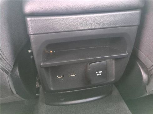 Used 2022 Ford Ranger XLT w/ Equipment Group 301A Mid image 17