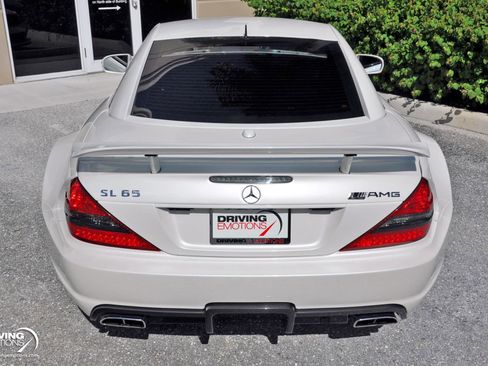Used 2009 Mercedes-Benz SL 65 AMG image 25