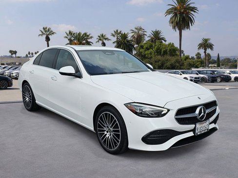 Used 2023 Mercedes-Benz C 300 Sedan image 3