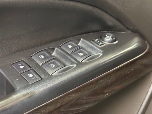 Used 2016 GMC Canyon SLE image 11