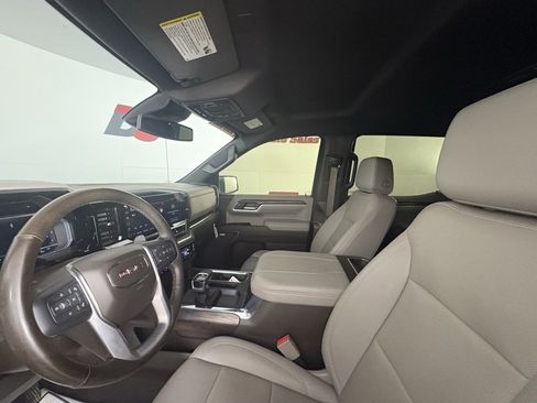 Used 2024 GMC Sierra 1500 SLT w/ SLT Premium Plus Package image 12