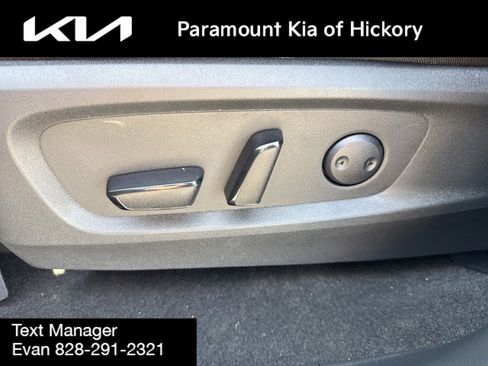 Used 2025 Nissan Pathfinder Rock Creek AWD/4WD image 16