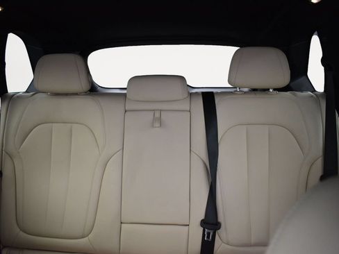 Used 2022 BMW X5 sDrive40i w/ Premium Package RWD image 23
