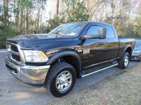 Used 2018 RAM 2500 Tradesman w/ Chrome Appearance Group image 2