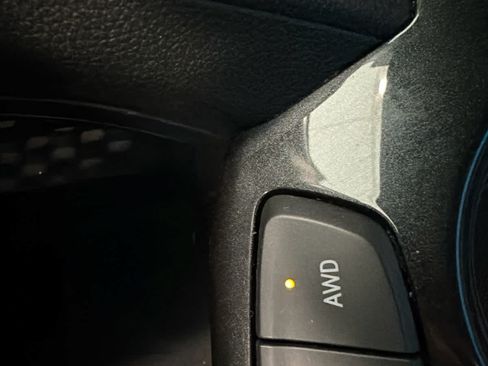 Used 2023 Chevrolet TrailBlazer RS w/ Convenience Package AWD/4WD image 28