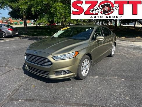 Used 2013 Ford Fusion SE FWD image 1