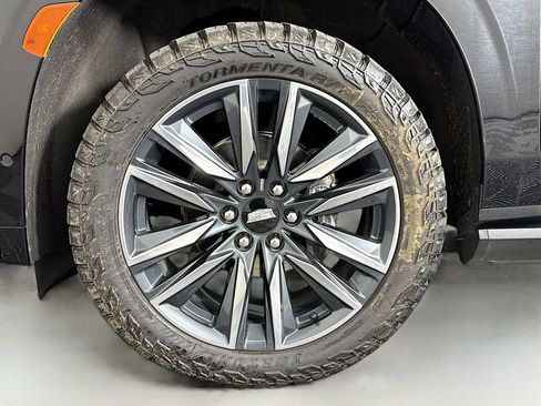 Used 2021 Cadillac Escalade Sport Platinum image 35