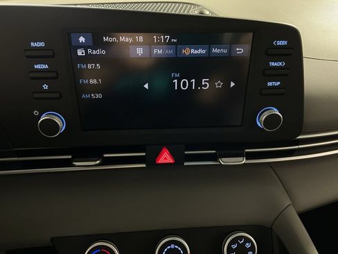 New 2026 Hyundai Elantra SE FWD image 22