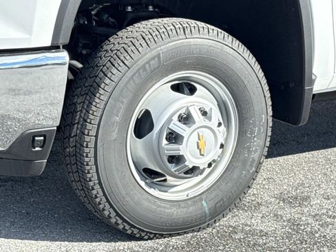 New 2025 Chevrolet Silverado 3500 W/T w/ WT Convenience Package AWD/4WD image 17