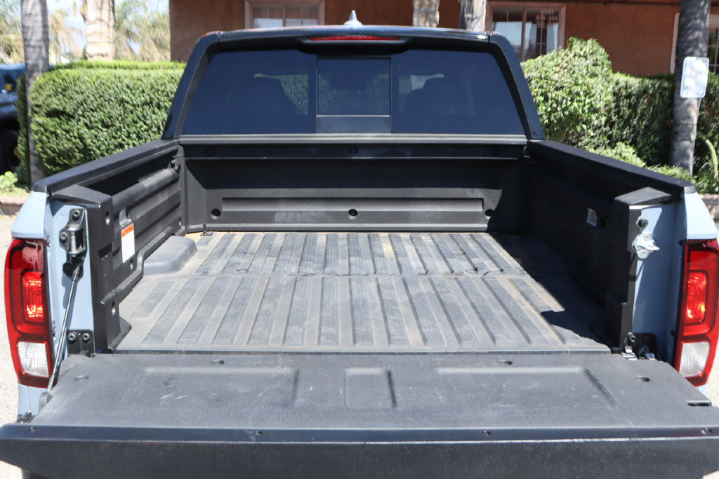 Used 2025 Honda Ridgeline TrailSport image 8