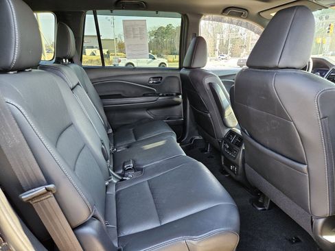 Used 2021 Honda Passport Elite image 19