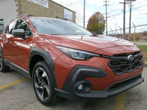 Used 2024 Subaru Crosstrek 2.5i Limited AWD/4WD image 1