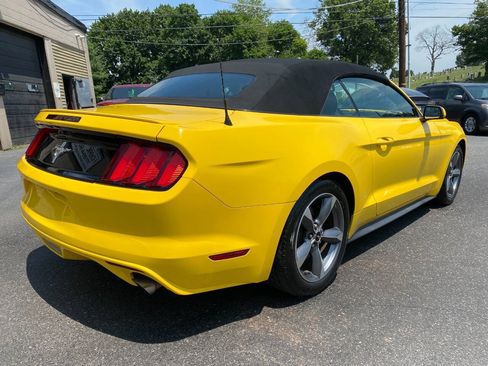 Used 2015 Ford Mustang Convertible w/ Equipment Group 051A RWD image 11