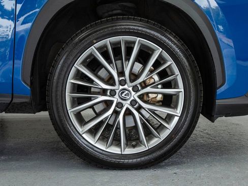 Used 2024 Lexus NX 300h AWD w/ Luxury Package image 11