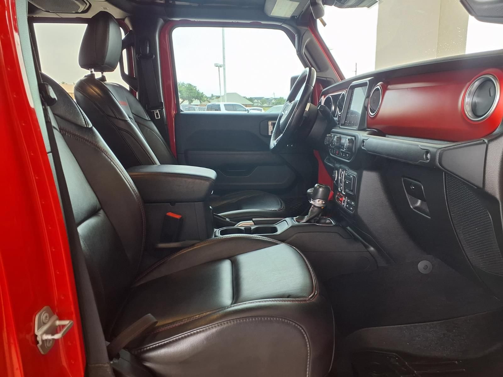Used 2020 Jeep Gladiator Rubicon AWD/4WD image 14