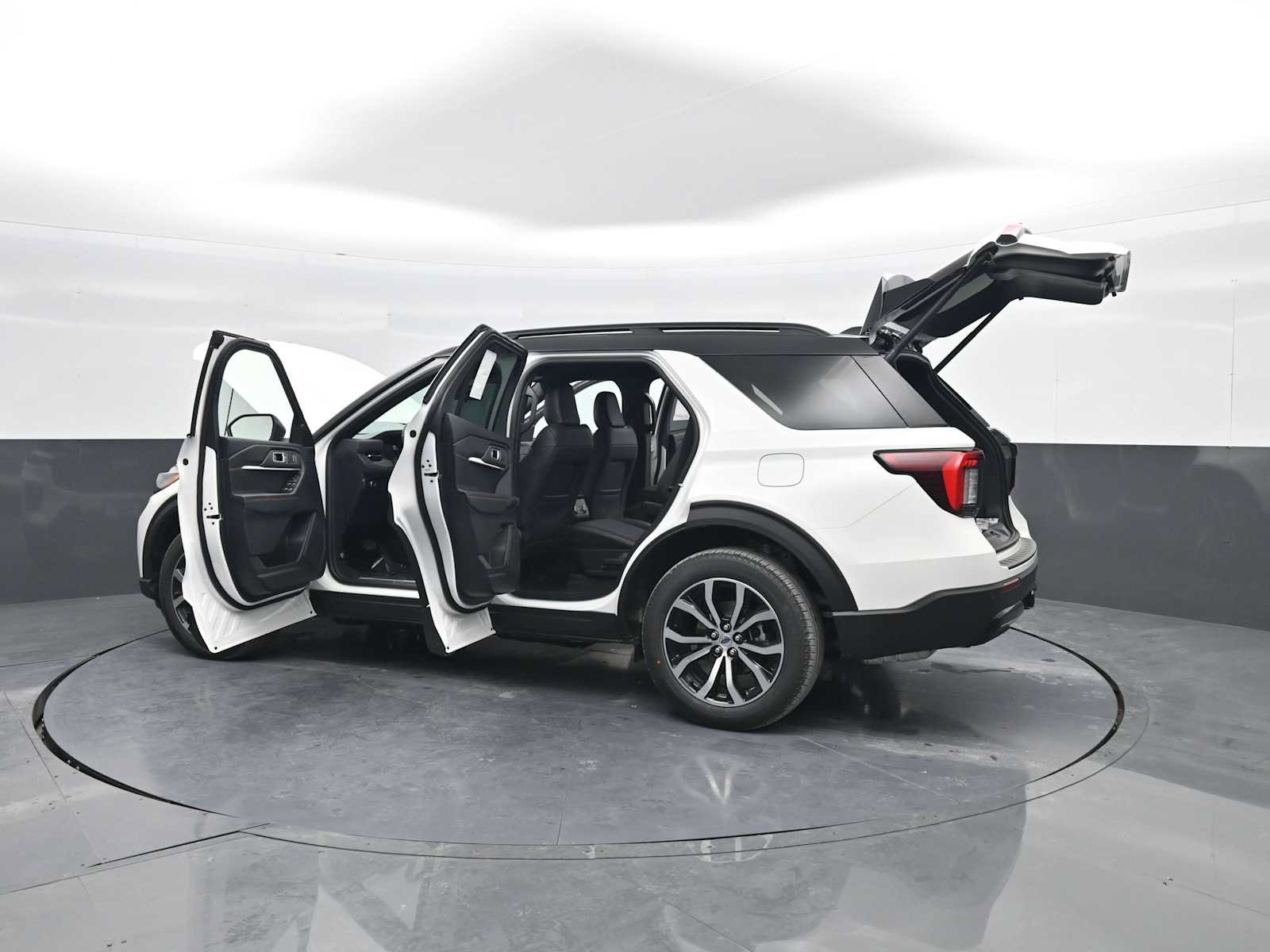 New 2026 Ford Explorer ST-Line AWD/4WD image 61