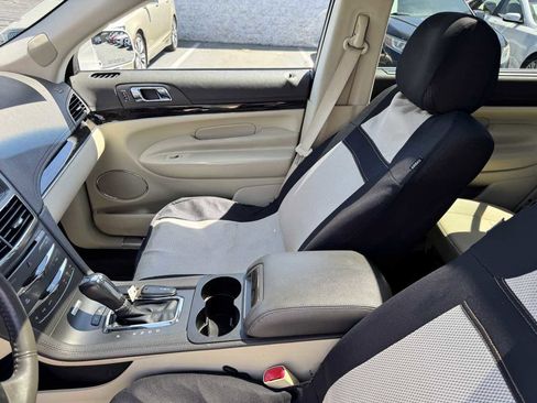 Used 2017 Lincoln MKT AWD w/ Technology Package image 44