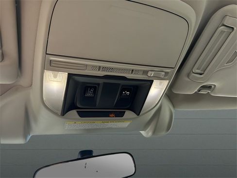 Used 2020 Subaru Forester w/ Alloy Wheel Package image 15