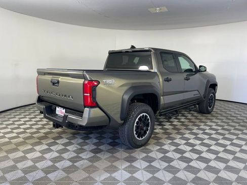 New 2026 Toyota Tacoma TRD Off-Road AWD/4WD image 9