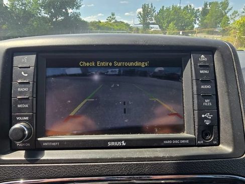 Used 2017 Dodge Grand Caravan GT FWD image 24