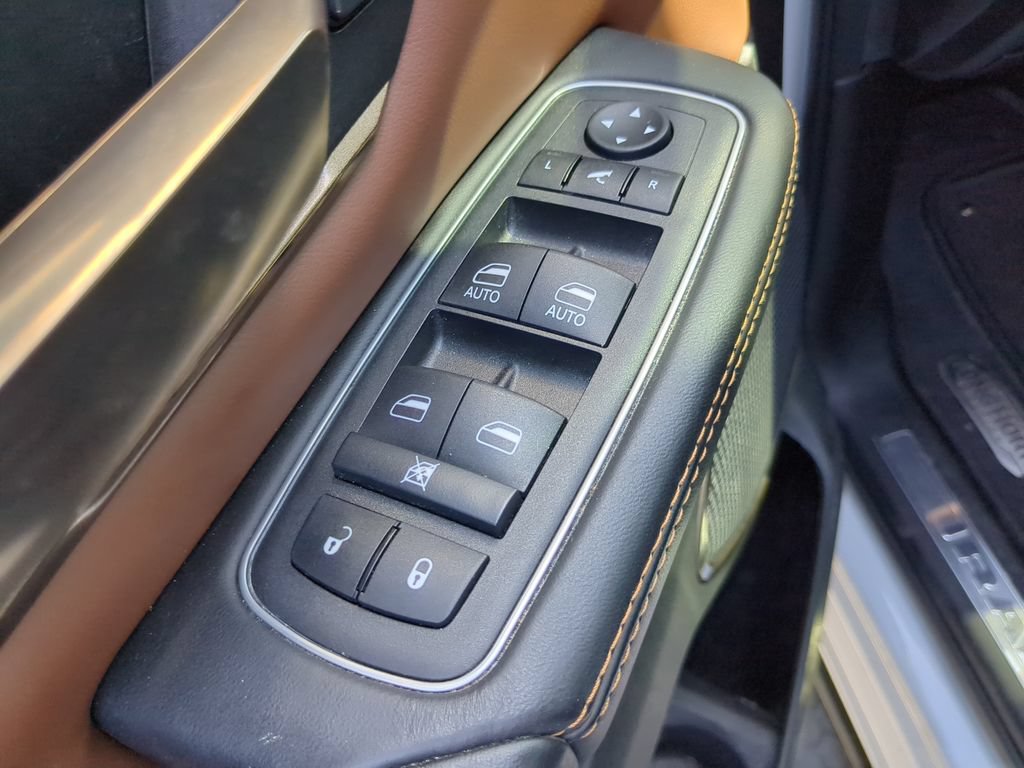 Used 2023 RAM 1500 Limited AWD/4WD image 18
