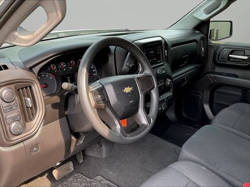 Used 2021 Chevrolet Silverado 1500 Custom AWD/4WD image 18
