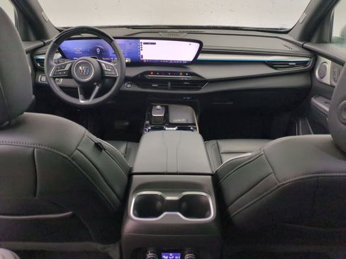 Used 2025 Buick Enclave Avenir w/ Super Cruise Package AWD/4WD image 14