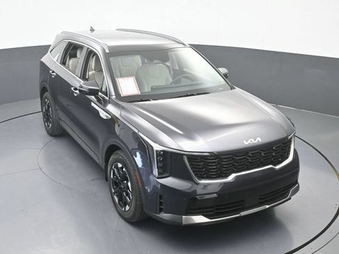 Used 2025 Kia Sorento S w/ Panoramic Sunroof Package FWD image 56