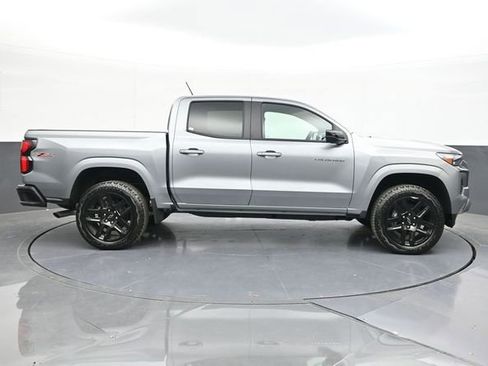New 2025 Chevrolet Colorado Z71 w/ Technology Package AWD/4WD image 18