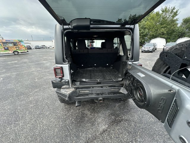 Used 2015 Jeep Wrangler Unlimited Sport w/ Quick Order Package 23S AWD/4WD image 35