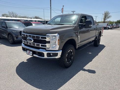 New 2026 Ford F350 4x4 Crew Cab Super Duty image 1