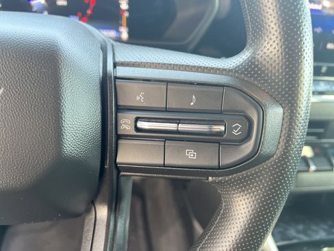 Certified 2023 Chevrolet Colorado Trail Boss w/ Technology Package image 20