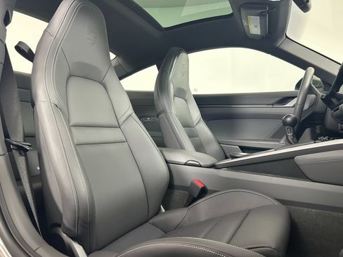 Certified 2021 Porsche 911 Carrera 4S AWD/4WD image 24