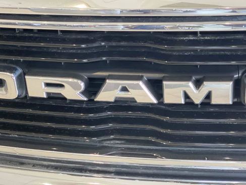 Used 2019 RAM 1500 Big Horn AWD/4WD image 10