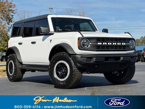 New 2025 Ford Bronco 4-Door w/ Sasquatch Package image 1