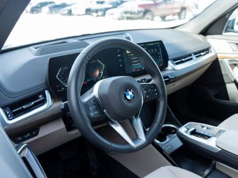 Used 2025 BMW X1 xDrive28i w/ Technology Package AWD/4WD image 13