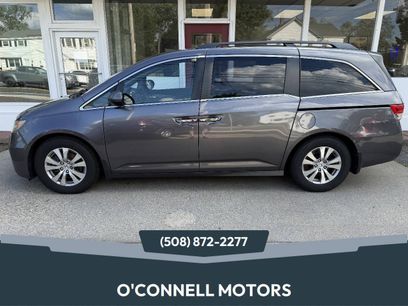 Used 2016 Honda Odyssey SE