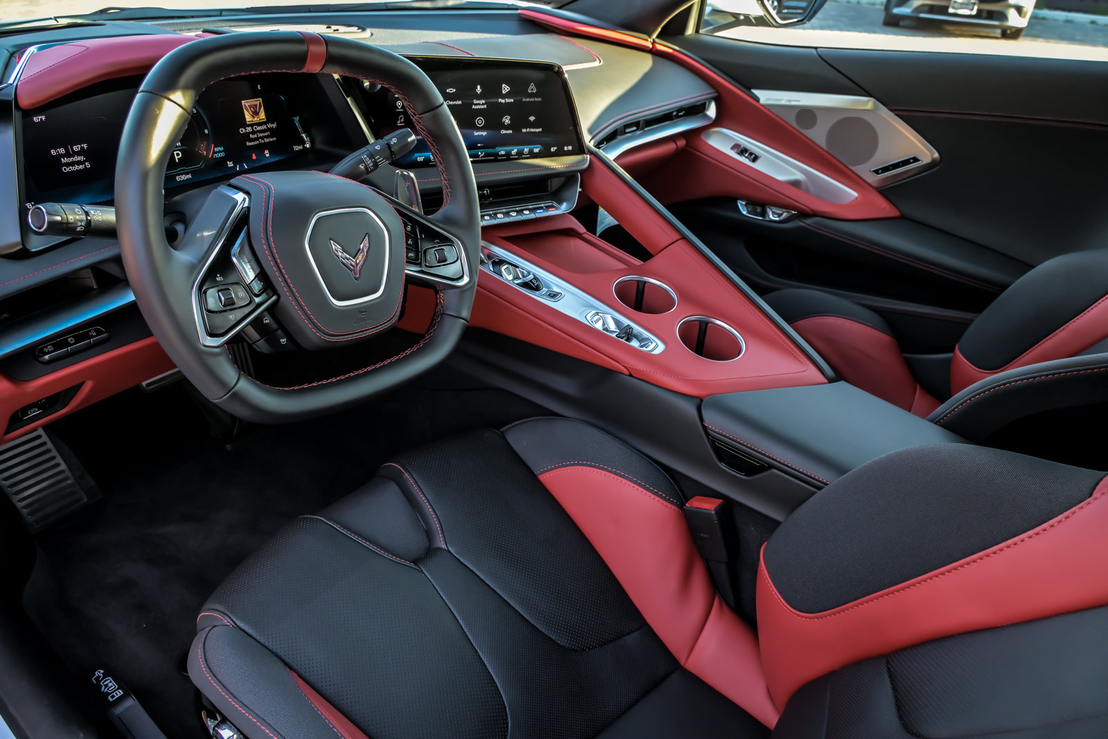 Used 2026 Chevrolet Corvette Stingray Premium Conv w/ Z51 Performance Package RWD image 25