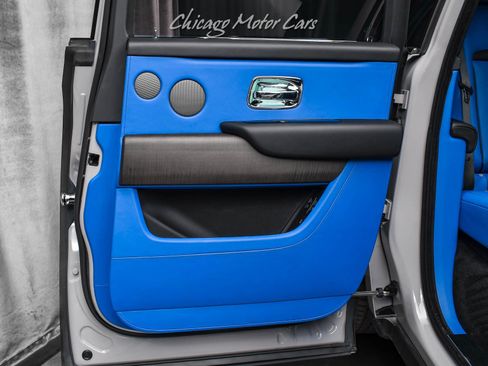 Used 2023 Rolls-Royce Cullinan image 37