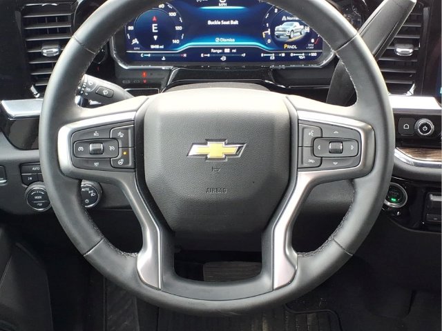 Used 2024 Chevrolet Silverado 1500 LT AWD/4WD image 13