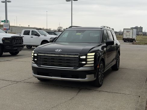 New 2026 Hyundai Palisade Calligraphy image 16