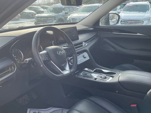 Used 2023 INFINITI QX60 Pure image 10