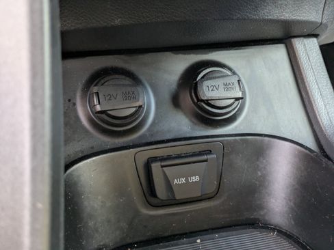 Used 2014 Hyundai Santa Fe Limited image 30