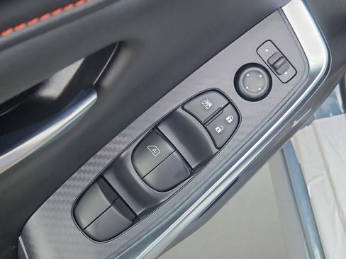 New 2025 Nissan Sentra SR w/ SR Premium Package image 16